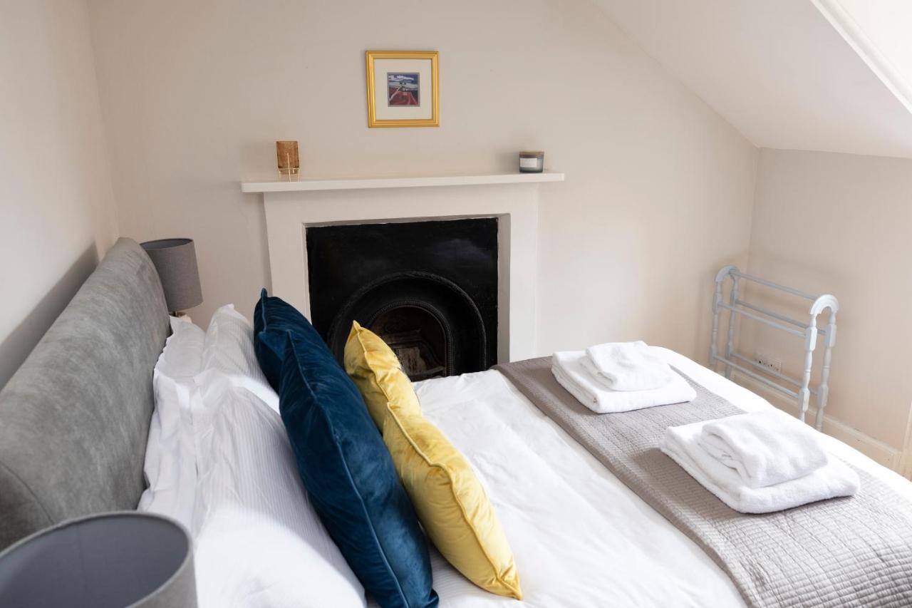 2 Bed Haywood Cottage With Garden Stenton エクステリア 写真