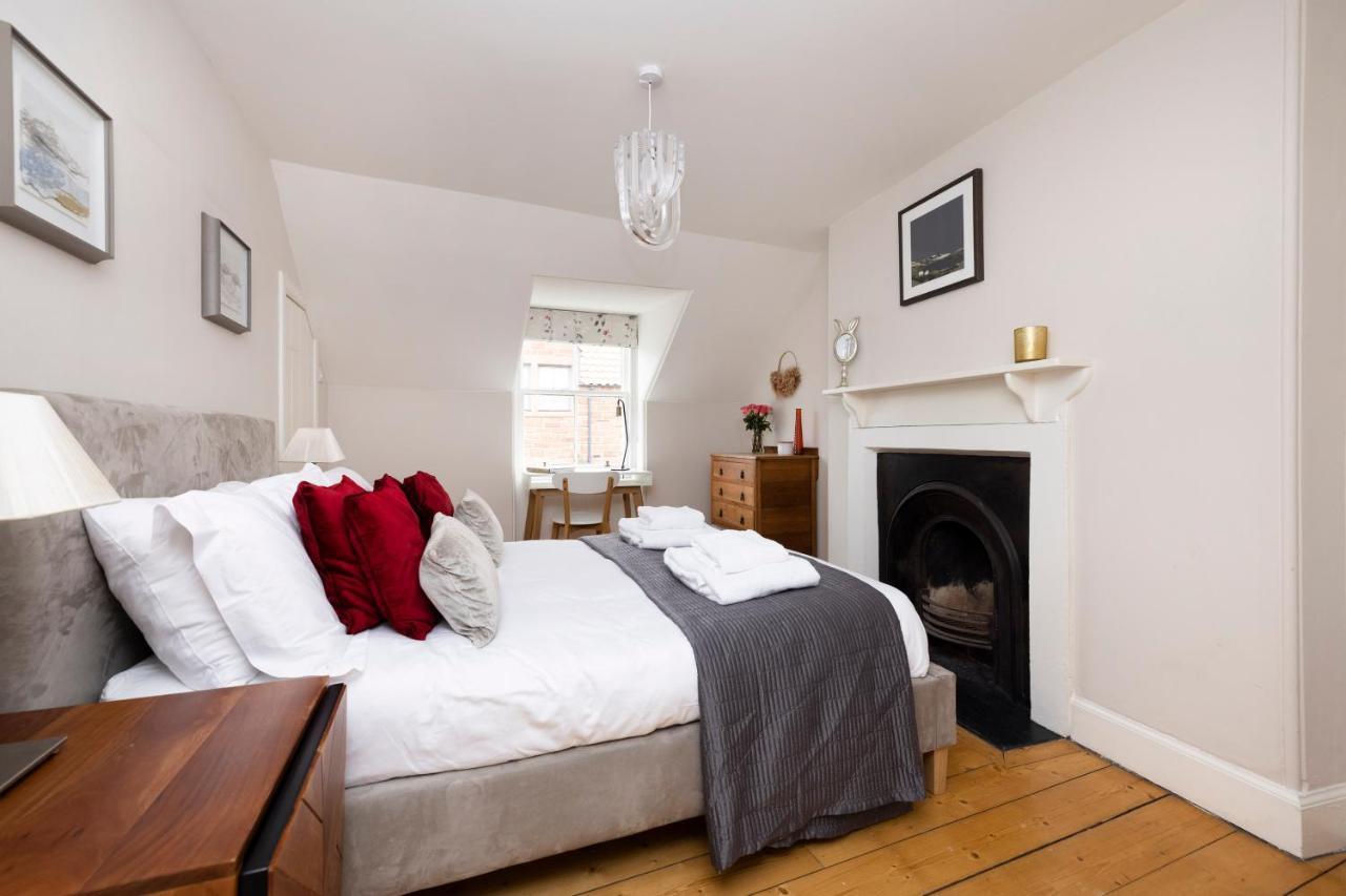 2 Bed Haywood Cottage With Garden Stenton エクステリア 写真